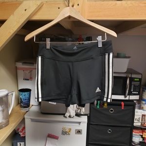 Three stripe spandex shorts